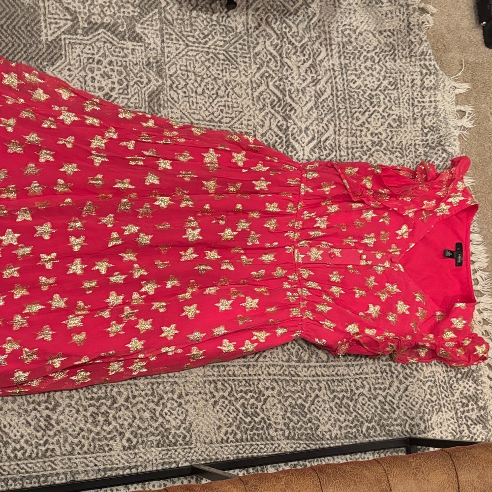 Chic hot pink Dress with Gold Floral Pattern